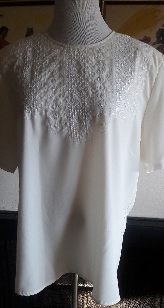 Claudia Richard Blouse